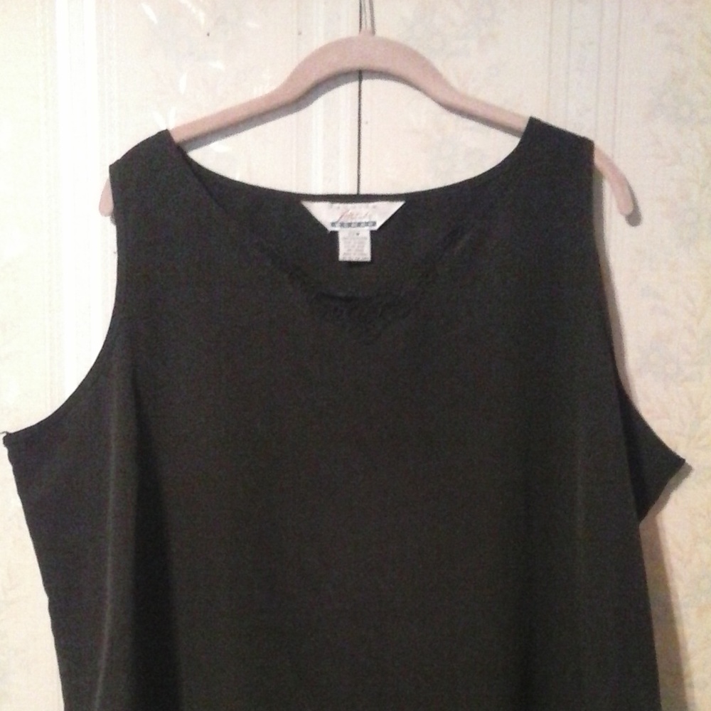 *FASHION ATTITUDES SILKY EMBROIDERY V NECK BLOUSE